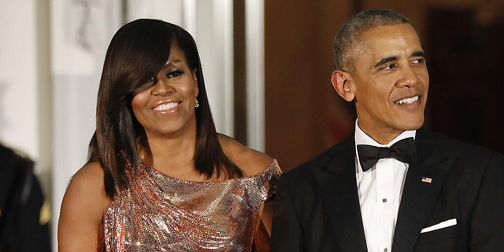 Der ehemalige US-Präsident Barack Obama und seine Frau Michelle steigen als Produzenten bei Netflix ein.  (Foto: Pablo Martinez Monsivais/AP Archiv 2016)