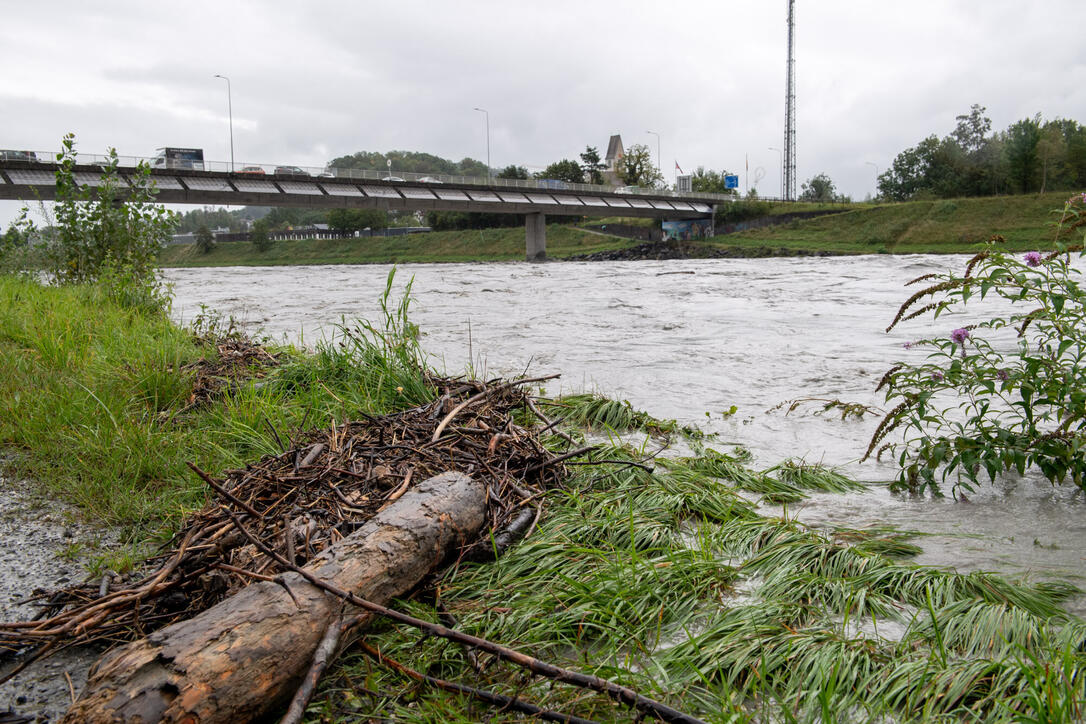 Hochwasser Rhein und Kanal