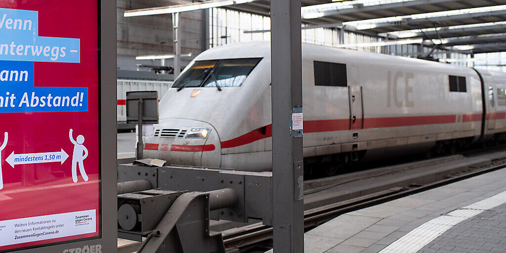 Die Gewerkschaften befürchten als Folge der Coronakrise einen Abbau von mehr als 10'000 Stellen bei der Deutsche Bahn. (Archivbild)