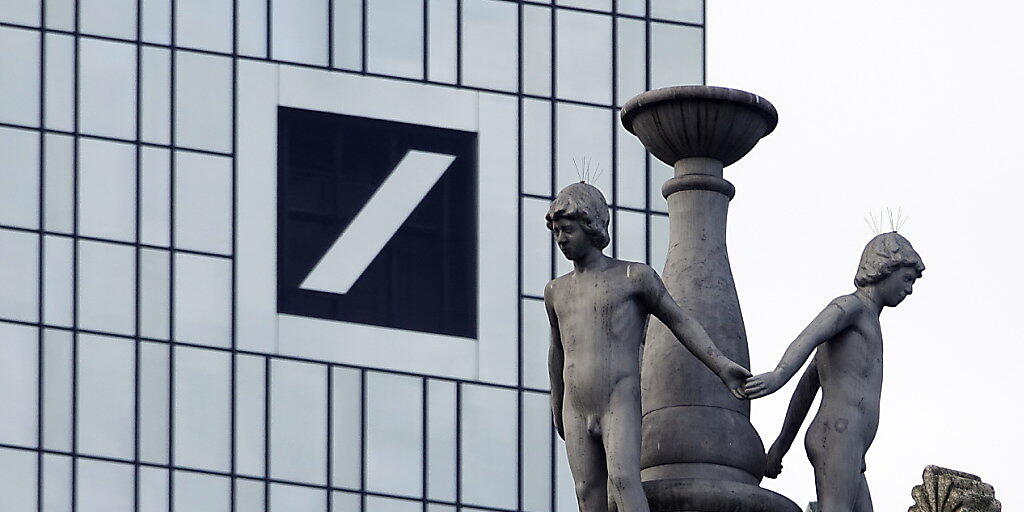 Die US-Demokraten wollen erreichen, dass die Deutsche Bank einen Einblick in ihre Geschäfte mit US-Präsidenten Donald Trump gibt. (Archivbild) Die US-Demokraten wollen erreichen, dass die Deutsche Bank einen Einblick in ihre Geschäfte mit US-Präsidenten Donald Trump gibt. (Archivbild)