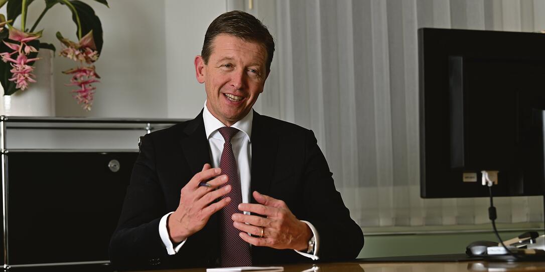 CEO Paul H. Arni ist sich sicher: «Wir nehmen als Bank damit eine Pionierrolle ein.»