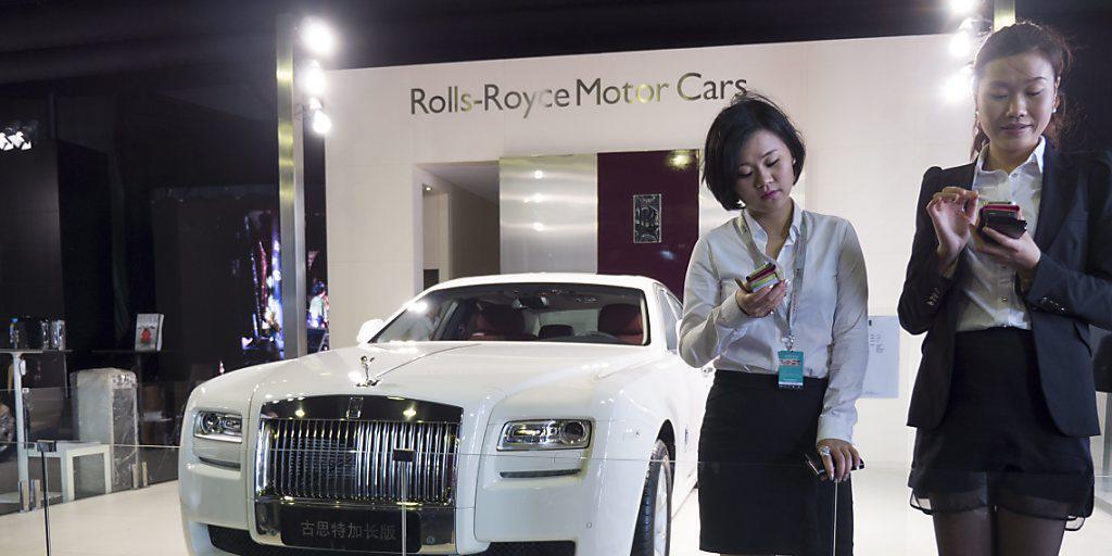Für einen Rolls Royce setzt es in China künftig eine 10-prozentige Luxussteuer ab. (Symbolbild)