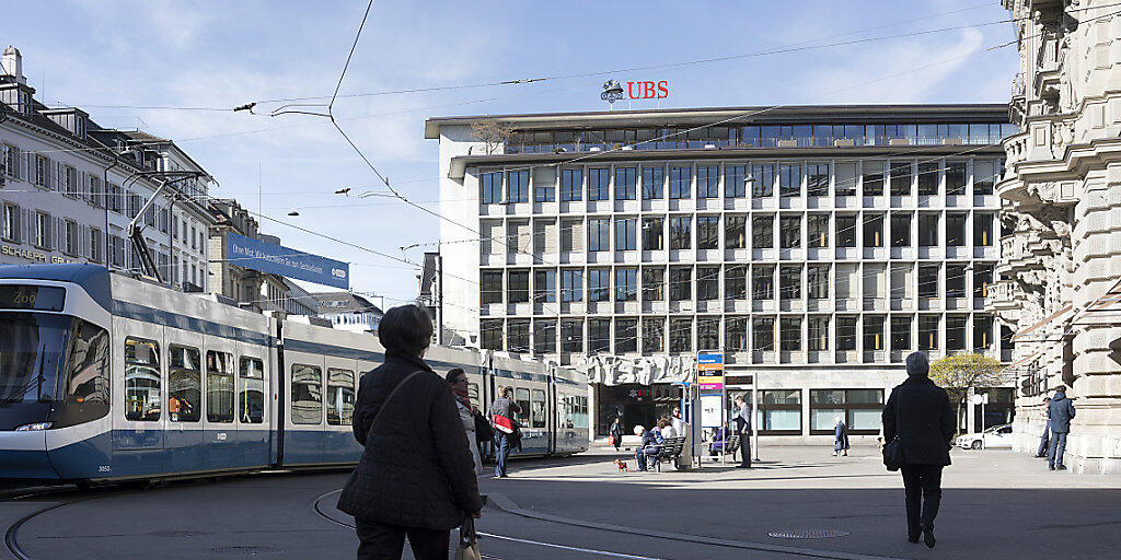 Die Löhne bei der UBS gehen 2019 leicht nach oben (Archivbild).