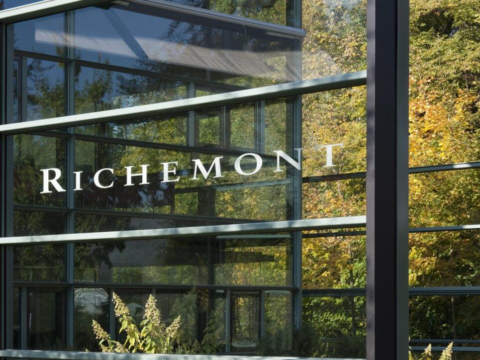 Der Luxusgüterkonzern Richemont hat im Geschäftsjahr 2017/18 dank gestiegener Nachfrage nach Uhren und Schmuck wieder leicht zulegen können. (Archiv)