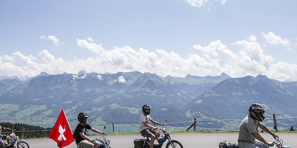 Besonders beliebt bei Töffli-Fans: Touren in ländlichen Gegenden. (Symbolbild)