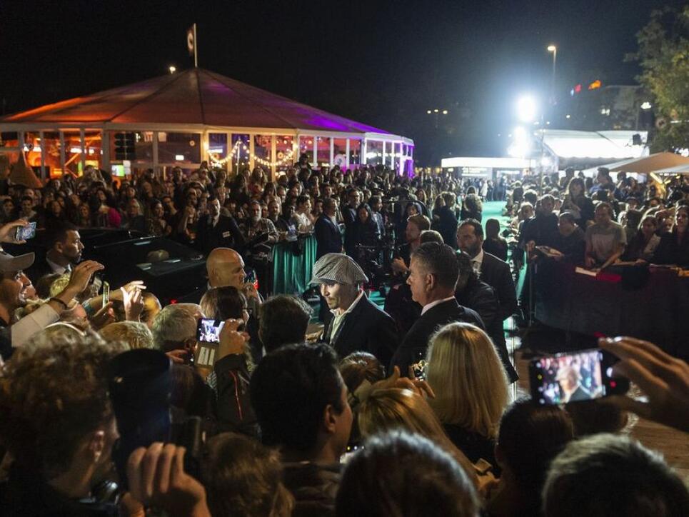 Internationale Stars wie der US-Schauspieler Johnny Depp zogen die Massen an. (Archivbild)