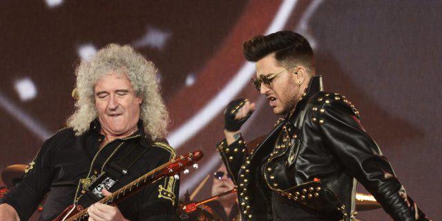 Der neue Queen-Sänger Adam Lambert (r) im Zürcher Hallenstadion
