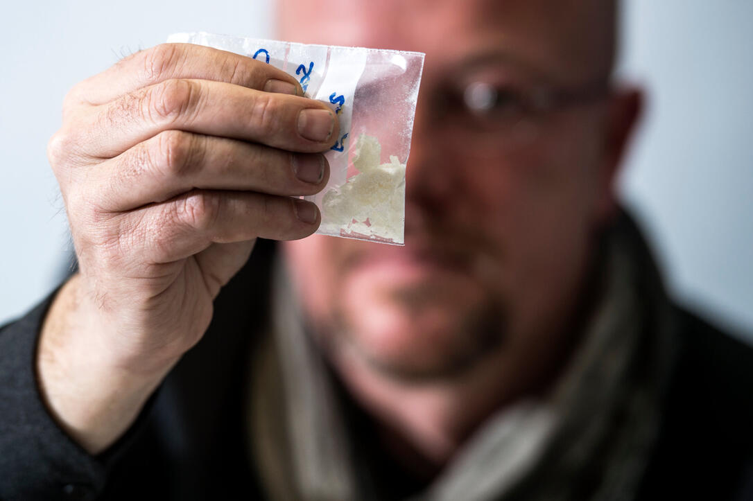 WARNINGMETH, METHAMPHETAMIN, KAMPAGNE, DROGENKAMPAGNE, DROGENPRAEVENTION,