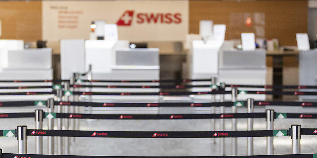 Bald soll es hier wieder voller werden. Der Flughafen Zürich hat eine Reihe von Schutzmassnahmen vorbereitet. (Archivbild) Bald soll es hier wieder voller werden. Der Flughafen Zürich hat eine Reihe von Schutzmassnahmen vorbereitet. (Archivbild)