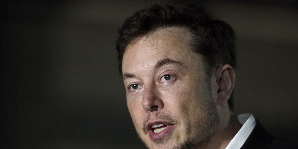 Tesla-Chef Elon Musk hat auf Twitter zur Gegenattacke auf US-Börsenaufsicht ausgeholt. (Archiv)