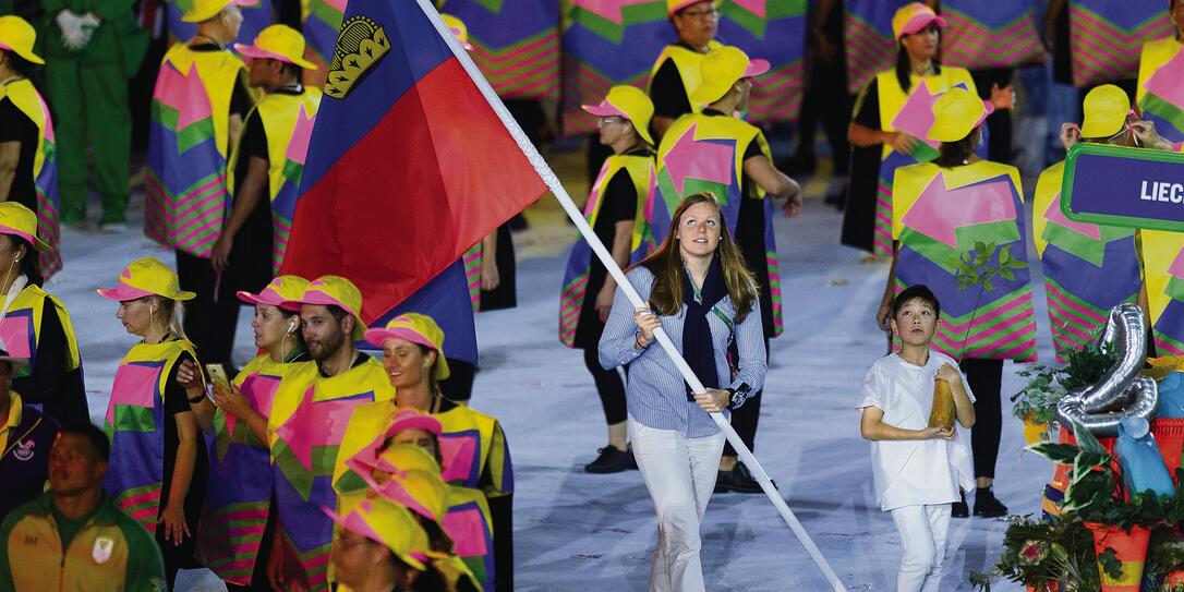 FAHNENTRAEGERIN, EROEFFNUNGSFEIER, EROEFFNUNGSZEREMONIE, CEREMONIE D'OUVERTURE, OLYMPISCHE SOMMERSPIELE, RIO 2016, RIO2016, OLY, JEUX OLYMPIQUES D'ETE,