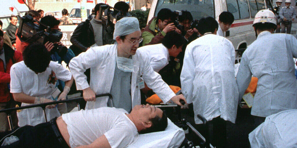 Bei einer Nervengift-Attacke von Terroristen in der U-Bahn von Tokio 1995 wurden 14 Menschen getötet und über 6000 verletzt. (Archivbild)