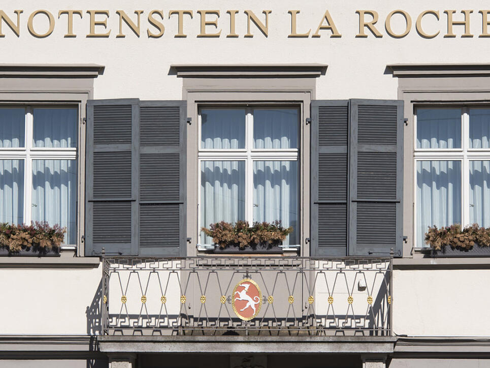 Die Raiffeisengruppe verkauft ihre Privatbank La Roche an den Vermögensverwalter Vontobel für 700 Millionen Franken. (Archiv)