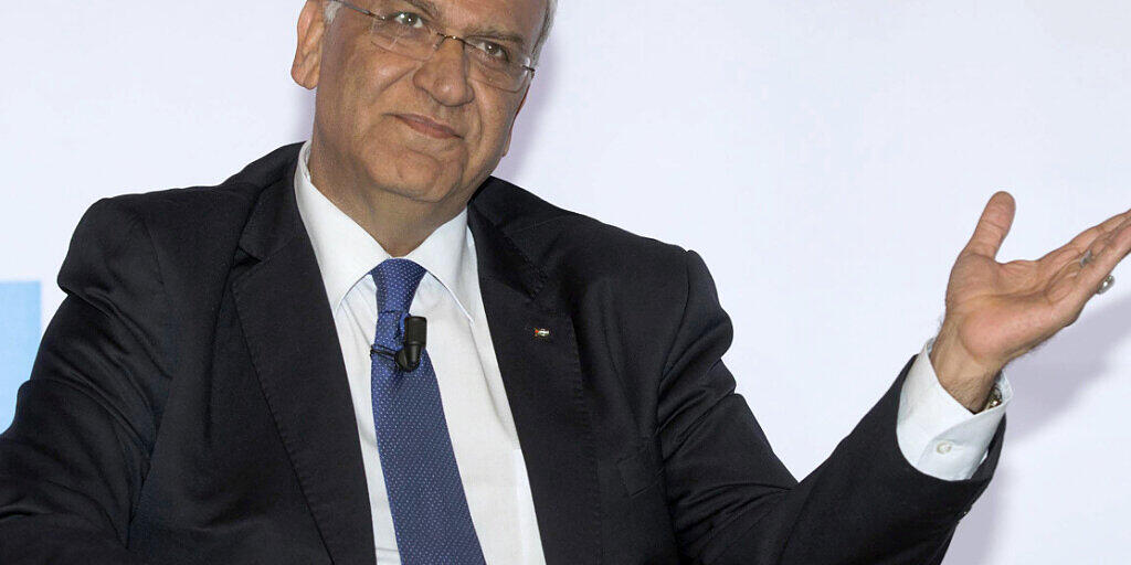 ARCHIV - Der palästinensische Chefunterhändler Saeb Ereka nimmt an einer Konferenz teil. Foto: Claudio Peri/ANSA/dpa ARCHIV - Der palästinensische Chefunterhändler Saeb Ereka nimmt an einer Konferenz teil. Foto: Claudio Peri/ANSA/dpa