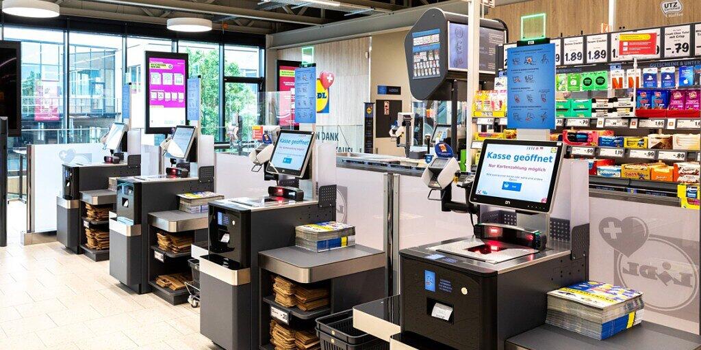 Neu gibt es bei Lidl Schweiz auch Self-Checkout-Kassen.