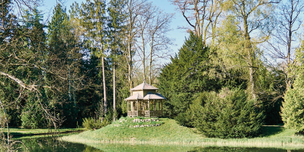 Auszeichnung für ein Industrie- und Gartendenkmal: Der Bally-Park in Schönenwerd SO - hier mit dem Chinesischen Pavillon und dem grossen Weiher - besteht seit mehr als 100 Jahren.