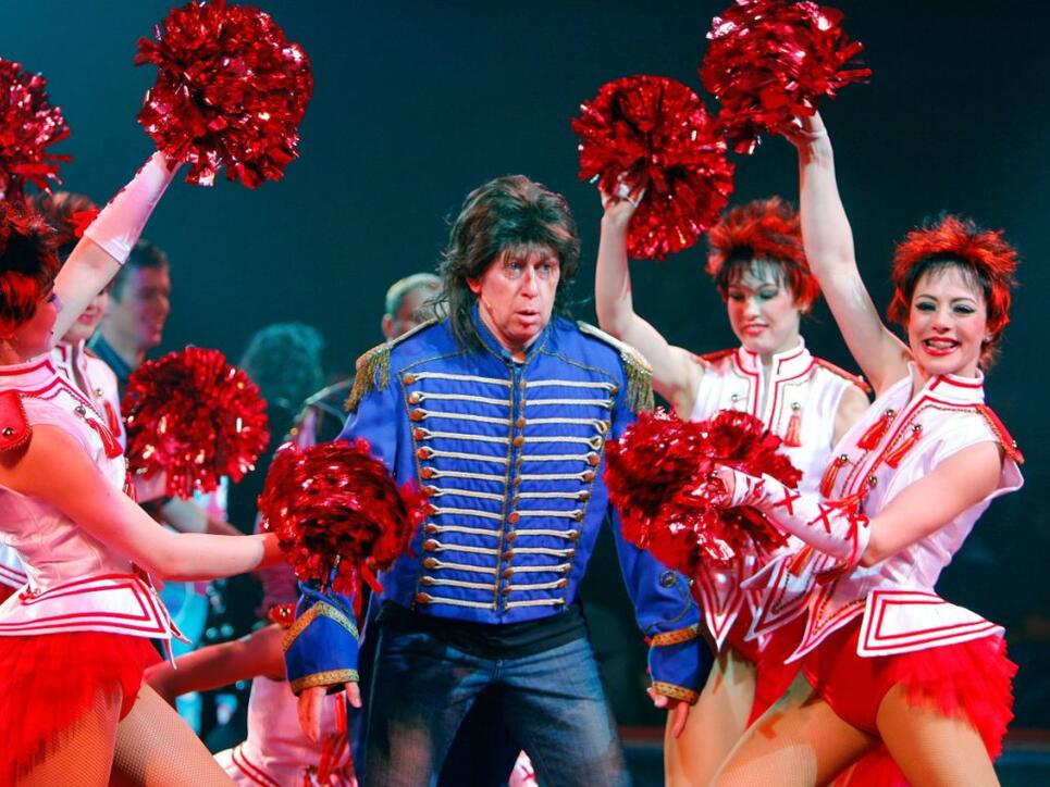 13 Jahre nach seinem Gastspiel 2006 kehrt Komiker Viktor Giacobbo 2019 zum Circus Knie zurück - diesmal zusammen mit Mike Müller. (Archivbild)