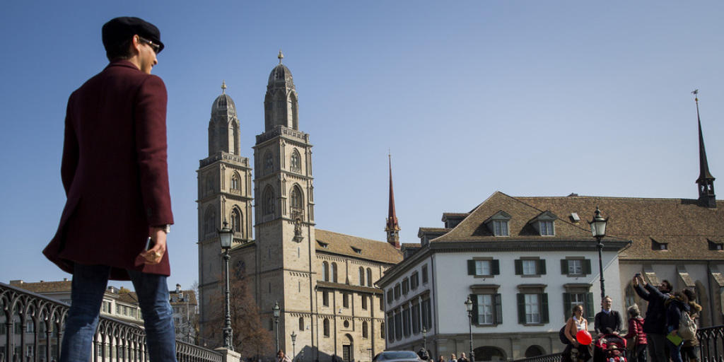 "Mes tetg è il tschiel da turitg": Unter dem Stadtzürcher Himmel leben gemäss neusten Zahlen rund 1000 Rätoromaninnen und Rätoromanen.