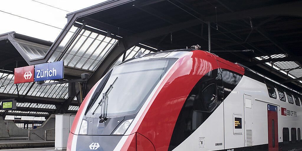 Funktioniert noch nicht wie gewünscht: der neue SBB-Doppelstockzug "FV-Dosto" für den Fernverkehr. (Archivbild)