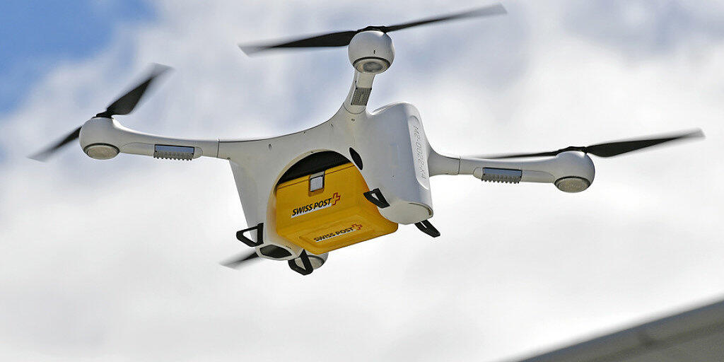Die Post nimmt die Drohnenflüge im Dienste der Medizin wieder auf. (Archivbild)