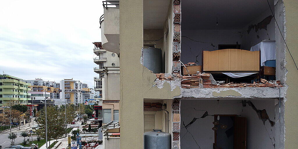 Nach einem starken Erdbeben in Albanien sind zahlreiche Personen wegen möglicher Umgehung von Bauvorschriften festgenommen worden. (Archivbild vom November 2019)