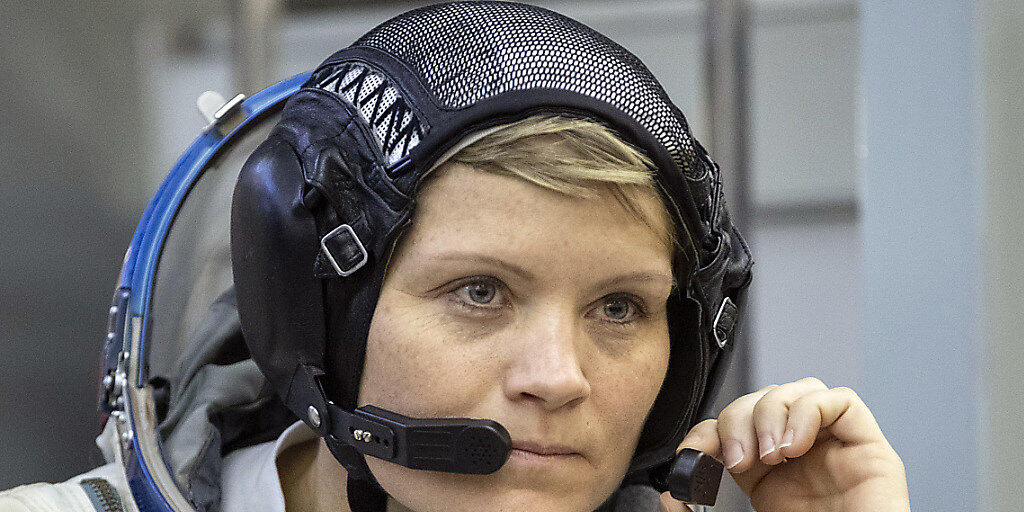 Das passende Oberteil beim Raumanzug fehlt: US-Astronautin Anne McClain muss am Freitag auf einen Ausseneinsatz im All verzichten. (Archivbild)