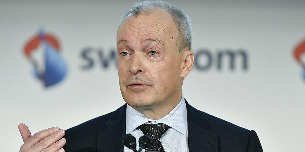 Nach Bekanntgabe des Halbjahresergebnisses haben die Swisscom-Aktien an Wert eingebüsst. Grund dafür könnte unter anderem eine Aussage von Swisscom-Chef Urs Schaeppi an der Telefonkonferenz am Morgen sein. (Archivbild)