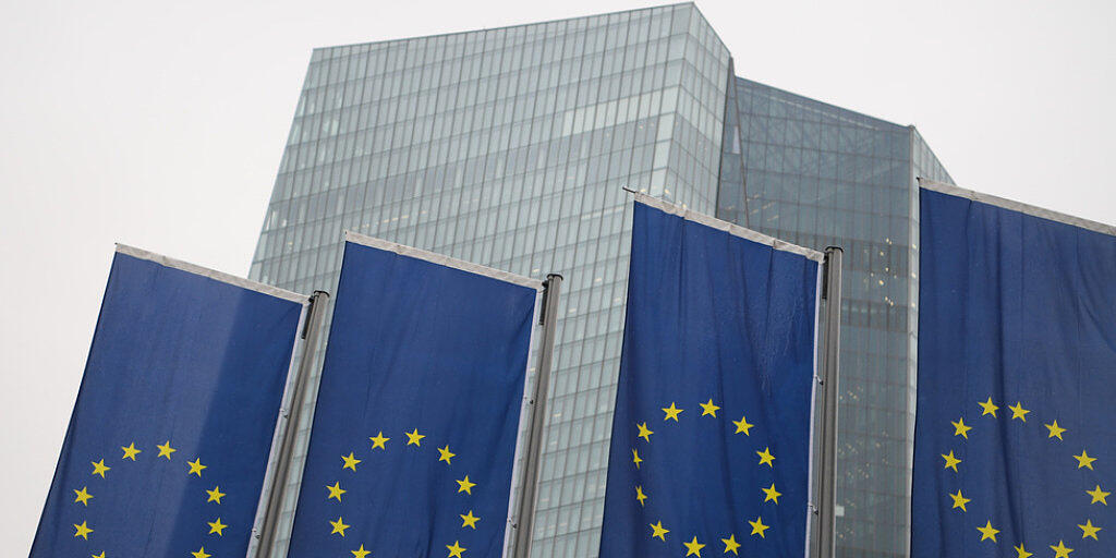 Die EU-Kommission rechnet 2018 in den 19 Ländern, die den Euro als Währung haben, mit einer Zunahme des Bruttoinlandprodukts um 2,3 Prozent. Im Bild die Europäische Zentralbank in Frankfurt.