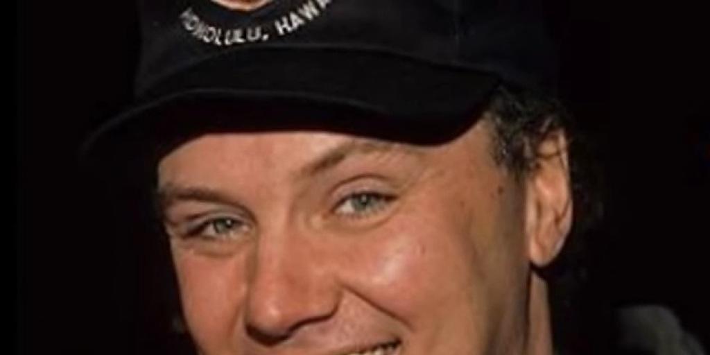 Wurde bekannt als Nebendarsteller von Tom Hanks in "Meine teuflischen Nachbarn": Rick Ducommun (1952-2015)