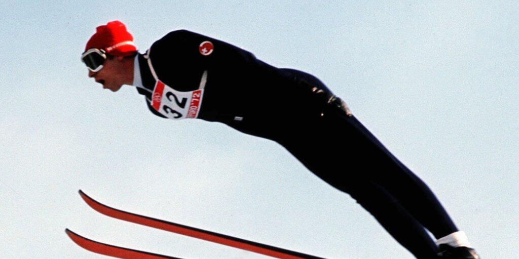 Walter Steiner an den Olympischen Winterspielen in Sapporo 1972, wo sich der unvergleichliche Skiflieger auf der Grossschanze "nur" mit Silber begnügen musste.  (KEYSTONE/Anonymous)