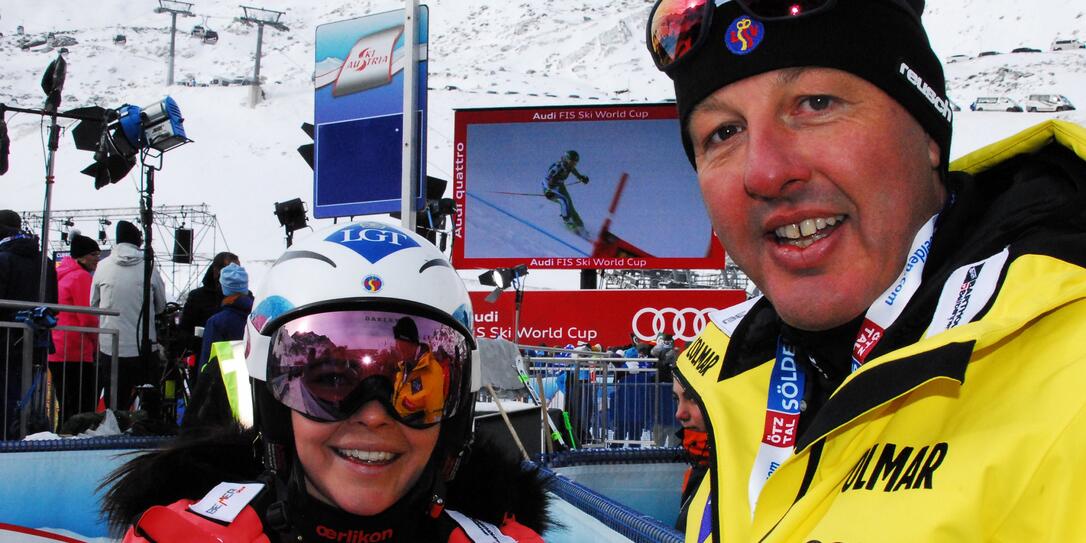 Tina Weirather mit LSV-Pr&auml;sident Alexander Ospelt im Zielgel&auml;nde