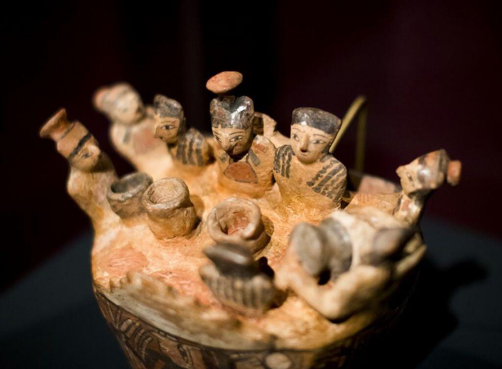 Skulptur in der Ausstellung "NASCA.PERU", die bis Mitte April im Museum Rietberg in Zürich zu sehen ist. Skulptur in der Ausstellung "NASCA.PERU", die bis Mitte April im Museum Rietberg in Zürich zu sehen ist.