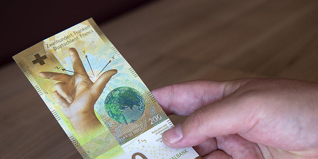Die neue 200er-Banknote ist ab heute erhältlich. (Archiv)