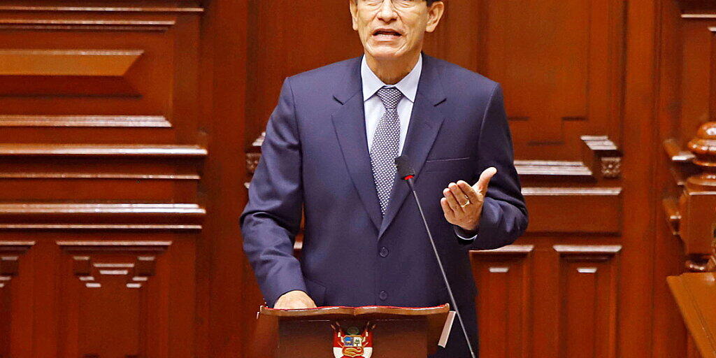 Das peruanische Parlament hat Staatspräsident Martin Vizcarra des Amtes enthoben. (Archivbild)