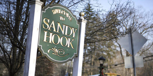 Der Amoklauf geschah an der Sandy Hook Elementary School (Archiv) Der Amoklauf geschah an der Sandy Hook Elementary School (Archiv)