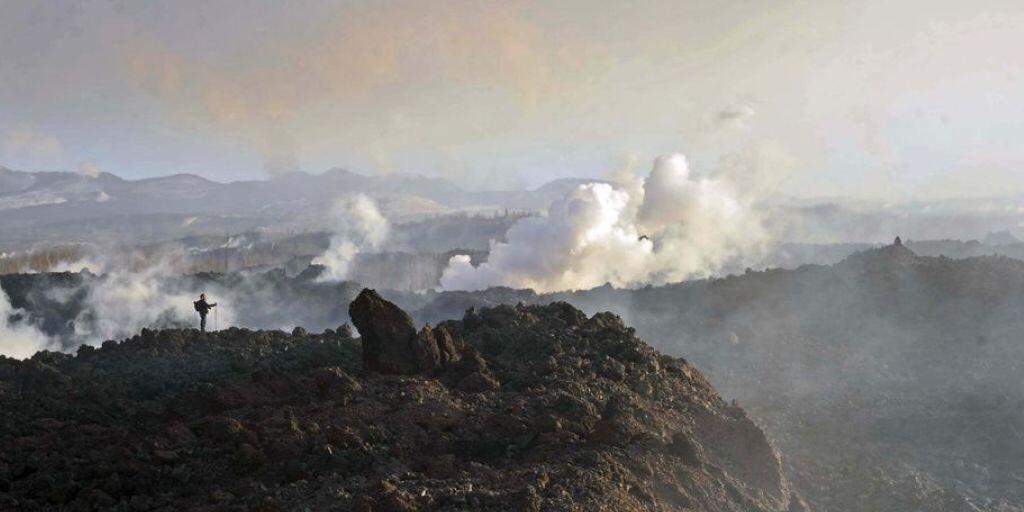Auf der russischen Halbinsel Kamtschaka gibt es etwa 160 Vulkane. Einer von ihnen, Bolschaja Udina, ist besonders gefährlich.  Ein Ausbruch könnte auch weit entfernt verheerende Folgen haben - wie 2010 derjenige des Eyjafjallajökull in Island. (Archivbild)