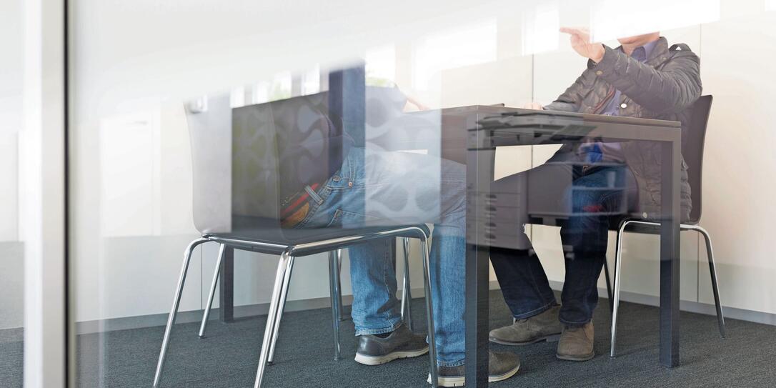 ARBEITSVERMITTLUNGSZENTRUM, REGIONALES ARBEITSVERMITTLUNGSZENTRUM, REGIONALE ARBEITSVERMITTLUNG, ARBEITSVERMITTLUNG, ARBEITSVERMITTLER, RAV, STELLENSUCHE, STELLENVERMITTLUNG, STELLENVERMITTLUNGSZENTRUM, STELLENVERMITTLER, VERMITTLER, ARBEITSAMT,