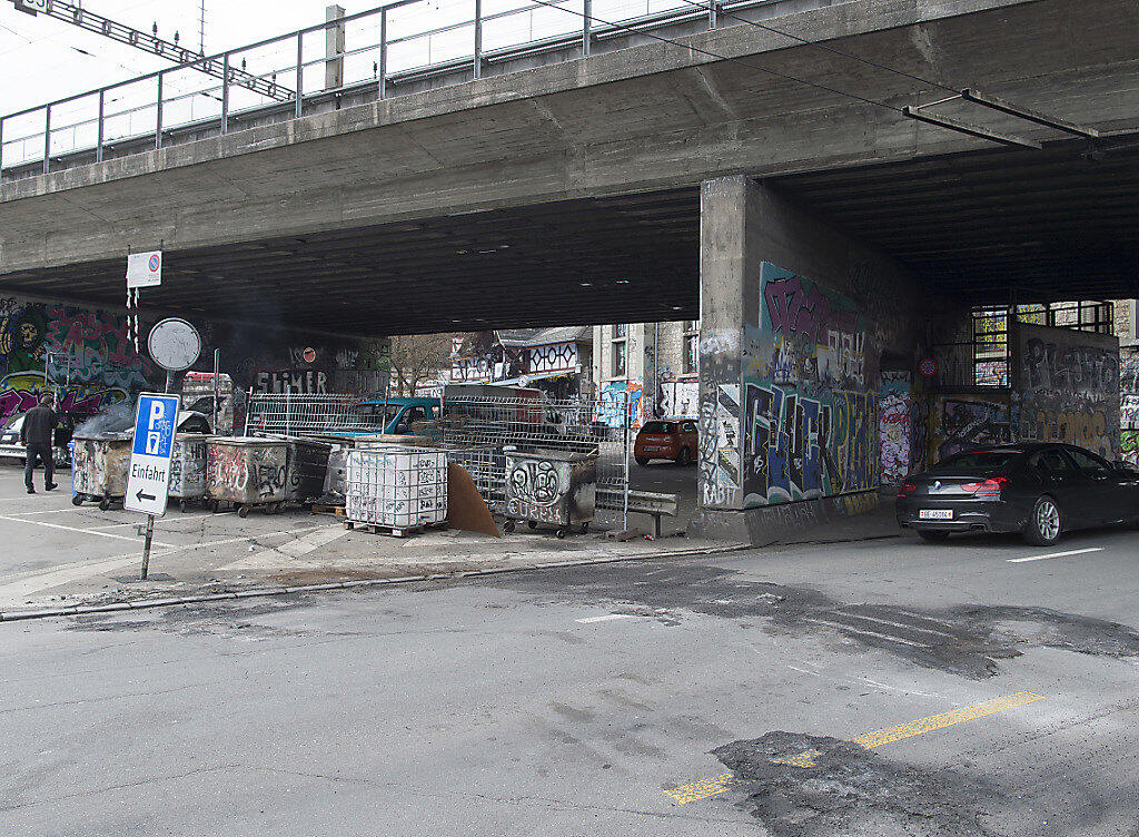 Hier, auf der Berner Schützenmatte, wird immer wieder mit Drogen gehandelt, wie jeder Berner weiss. (Archivbild)
