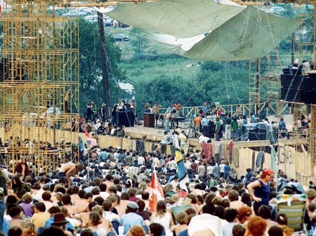 Neil Young vermisst Woodstock-Lebensgefühl - Wirtschaftregional