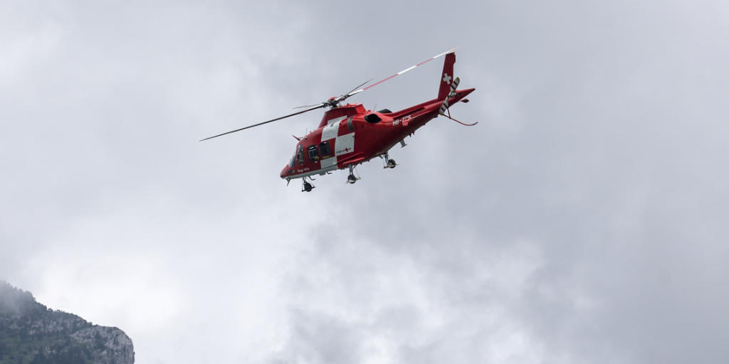 Instrumentenflugrouten des Low Flight Network (LFN) ermöglichen der Rega auch Flüge bei schlechter Sicht. Zwei Hauptrouten sind nun für den Einsatz zugelassen. (Archivbild)