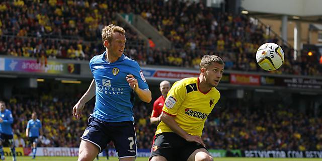 Almen Abdi (r.) steigt mit Watford in die Premier League auf