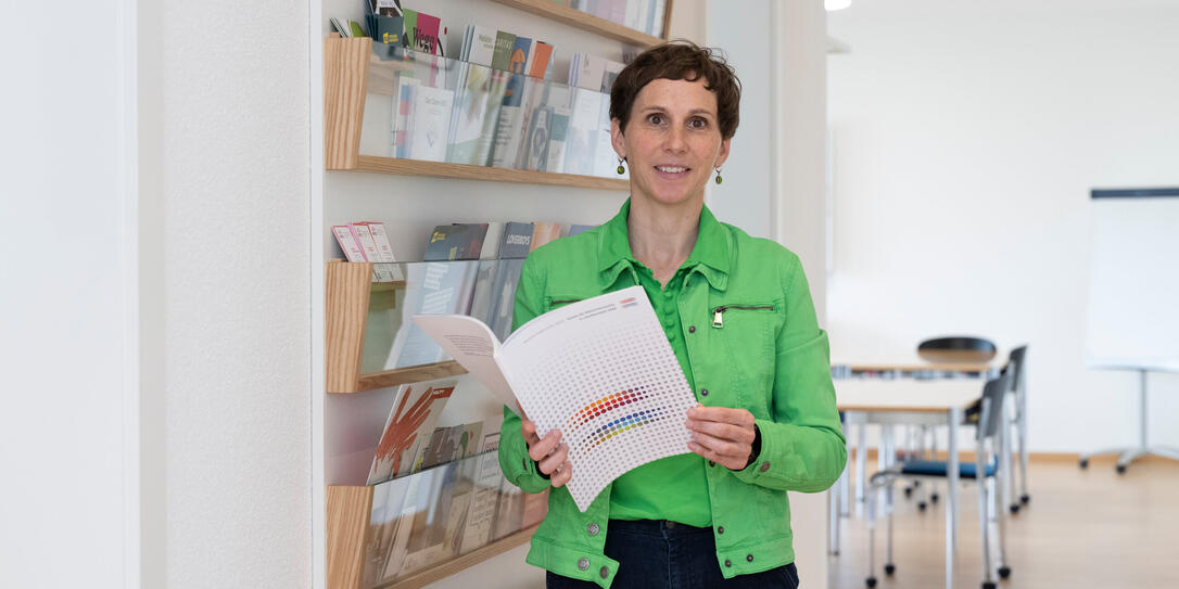 Monitoringbericht des Vereins für Menschenrechte wird veröffentlicht. Gespräch mit Alicia Längle