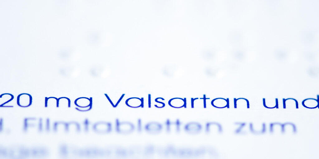 Eine Tablettenverpackung eines Blutdrucksenkers mit dem Wirkstoff Valsartan.