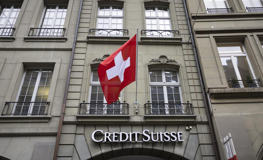 SCHWEIZERFAHNE, GROSSBANK, CREDIT SUISSE, CS, HAUPTSITZ,  UBS, CS, CREDIT SUISSE, FUSION, NOTFUSION, UEBERNAHME, BANKENKRISE, KRISE,