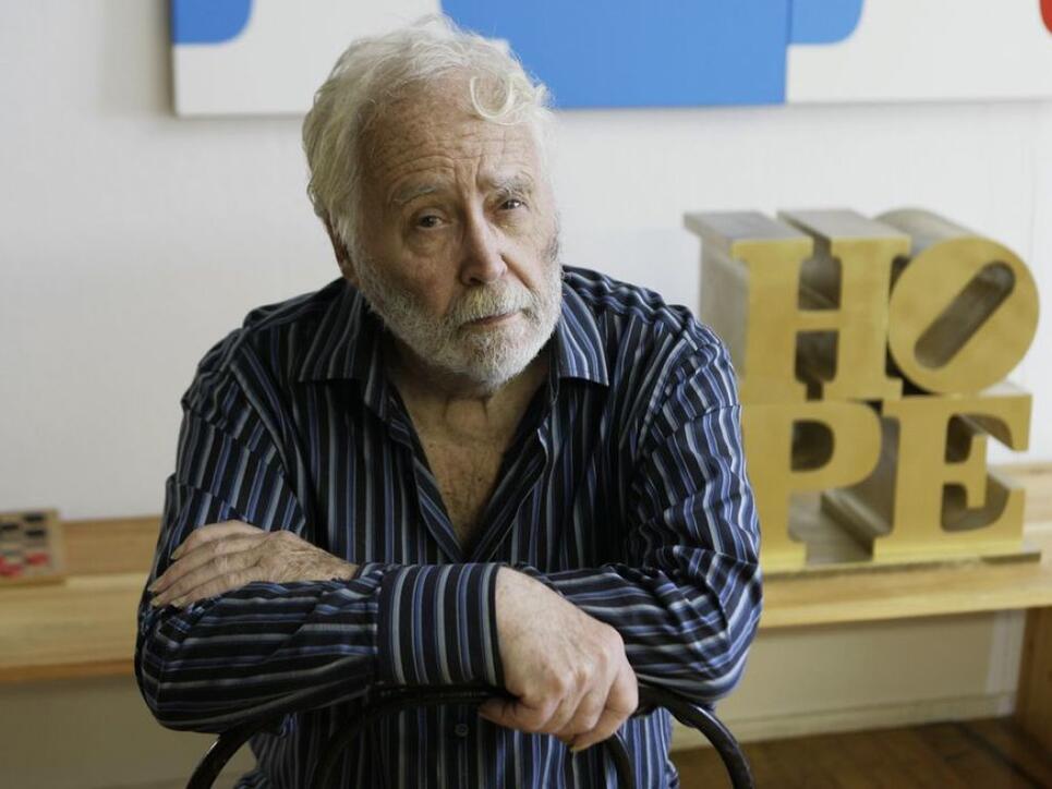 Robert Indiana, berühmt geworden durch seine "LOVE"-Skulpturen, ist am Samstag gestorben. (Archivbild)