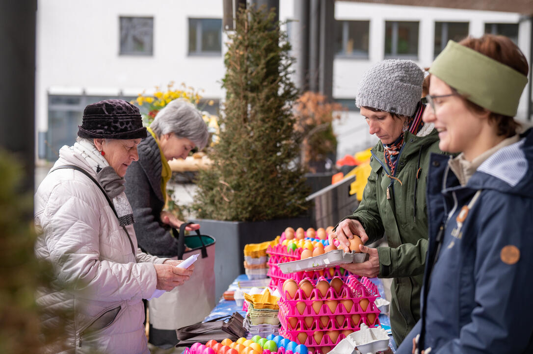 Verkauf von Karfreitags-Eiern in Eschen