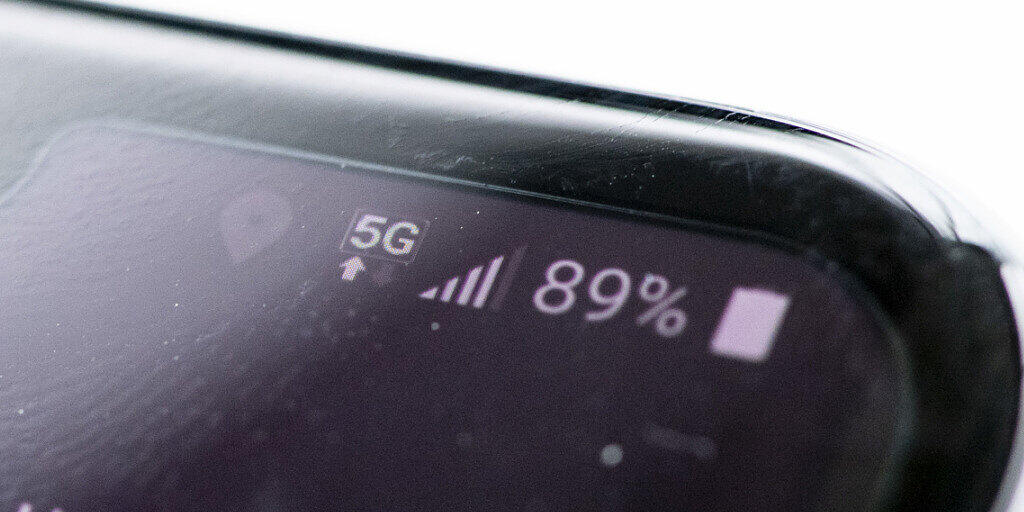 Nachdem Sunrise in der Schweiz bereits im April ein 5G-Netz in Betrieb genommen hat, können nun auch Kunden der Deutschen Telekom mit der neuen Mobilfunktechnik surfen. (Symbolbild)