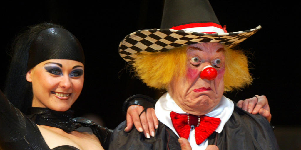 Der legendäre russische Clown Oleg Popow bei Proben in München: Der "Volkskünstler der Sowjetunion" verstarb 86-jährig. (Archivbild)