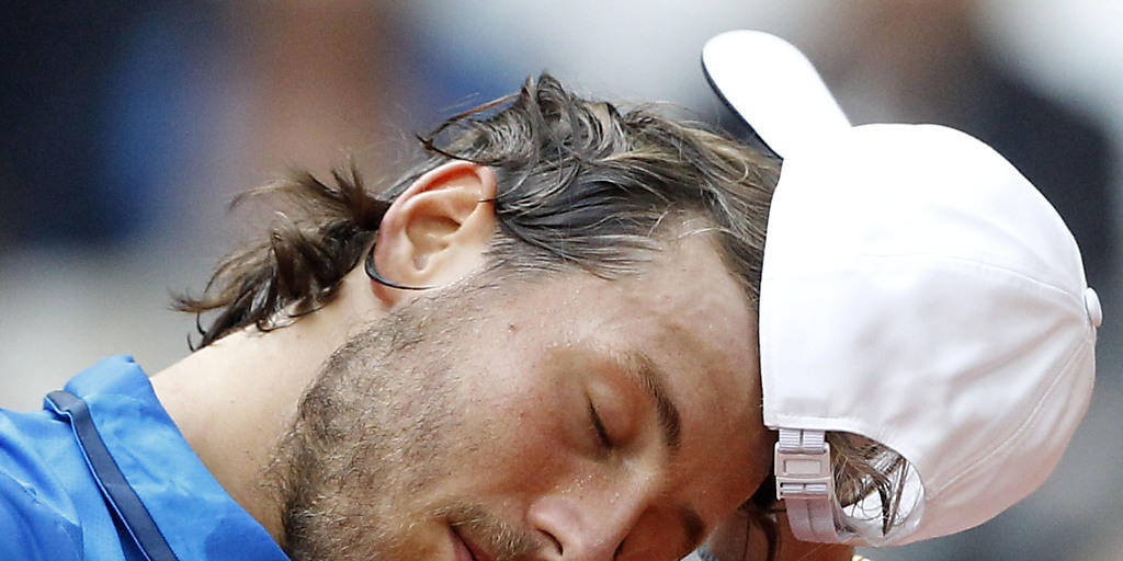 Lucas Pouille verliert als Nummer 22 der Welt gegen Aussenseiter Dusan Lajovic (ATP 80) das Auftakteinzel im Davis-Cup-Halbfinal in Lille