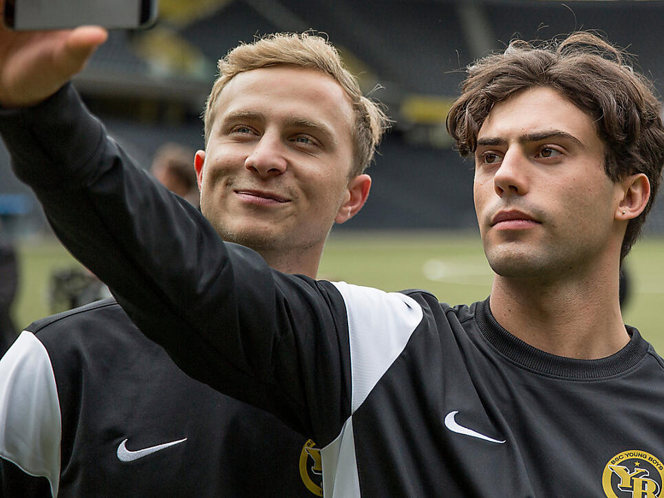 Erst Konkurrenten, dann Mitbewohner und später Liebende: Mario (links) und Leon, gespielt von Max Hubacher und Aaron Altaras. (Frenetic Films)